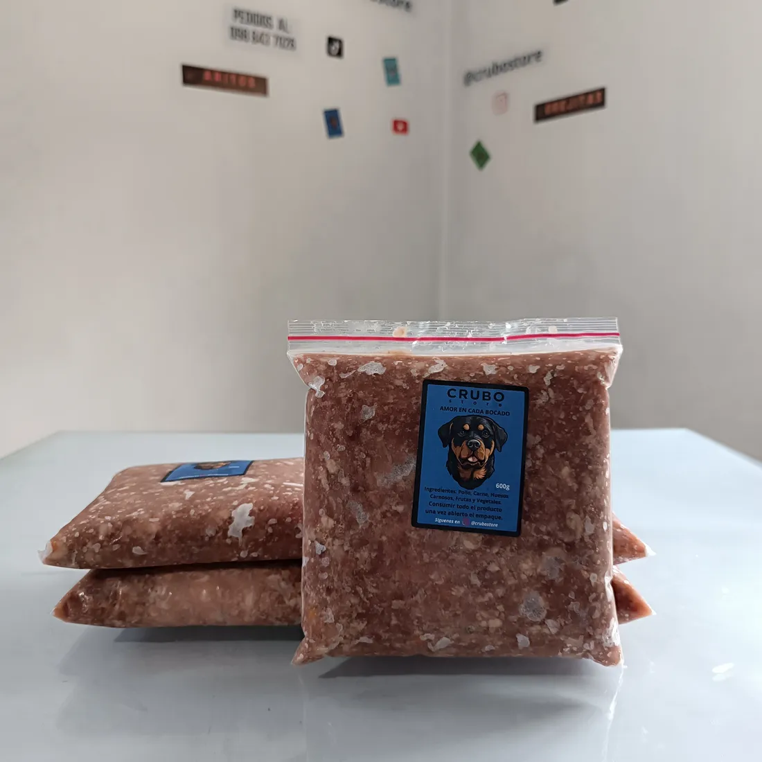 ¿Mini, mediano o gigante? El plato correcto cambia con el tamaño de tu perro