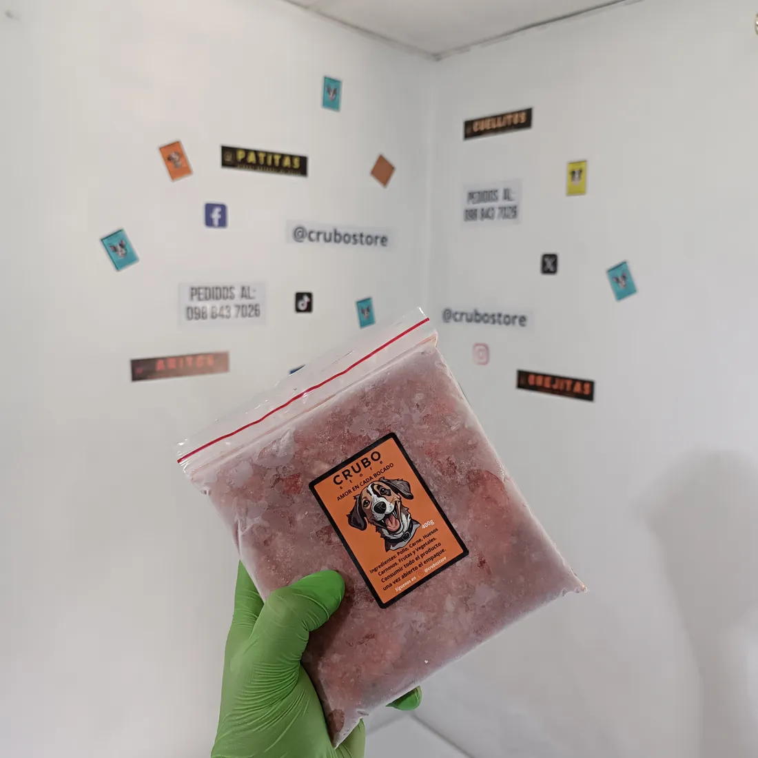 Tu perra está preñada y quieres alimentarla bien